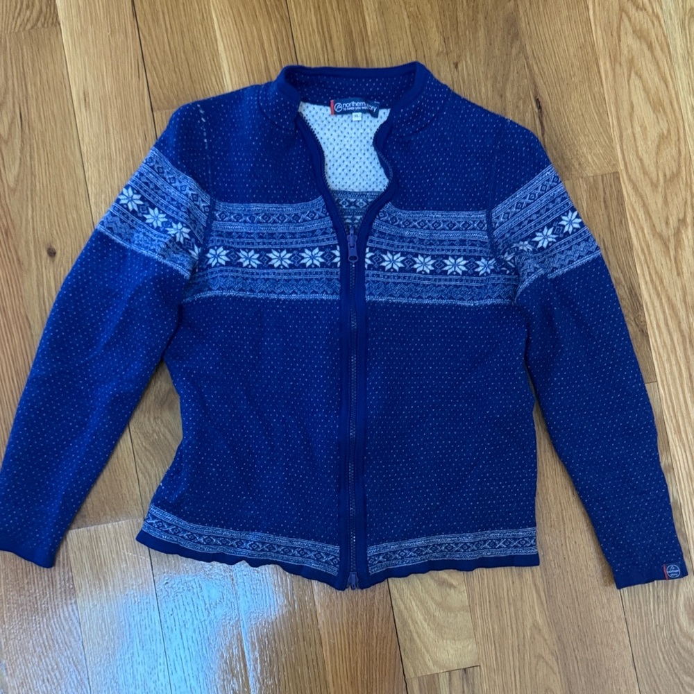 Dale of Norway Navy and White Patterned Cardigan